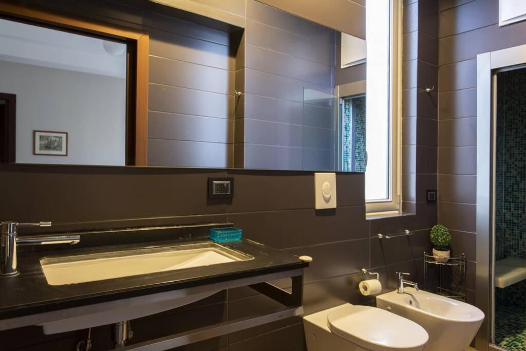 Luxury Sciuti Apartment ปาแลร์โม ภายนอก รูปภาพ
